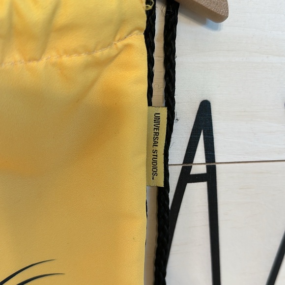 Universal Studios Minions Drawstring Backpack 💛💙💛 - Picture 2 of 6